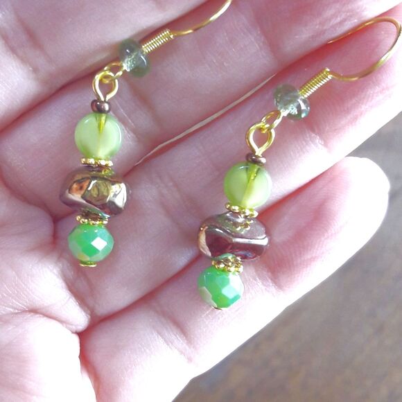 artisan earrings 618#mfs NEW boho Green & fireglaze brown glass drop earrings fa - Picture 5 of 5